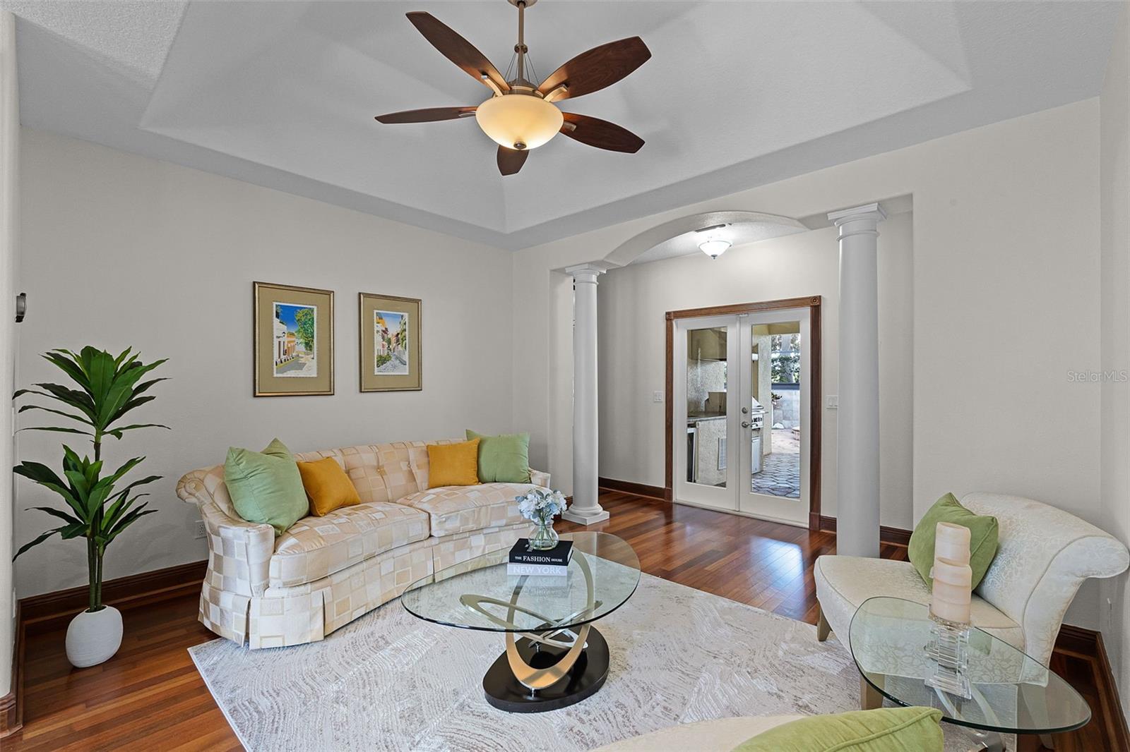 Image 12 of 56 For 16623 Royal Palm Drive