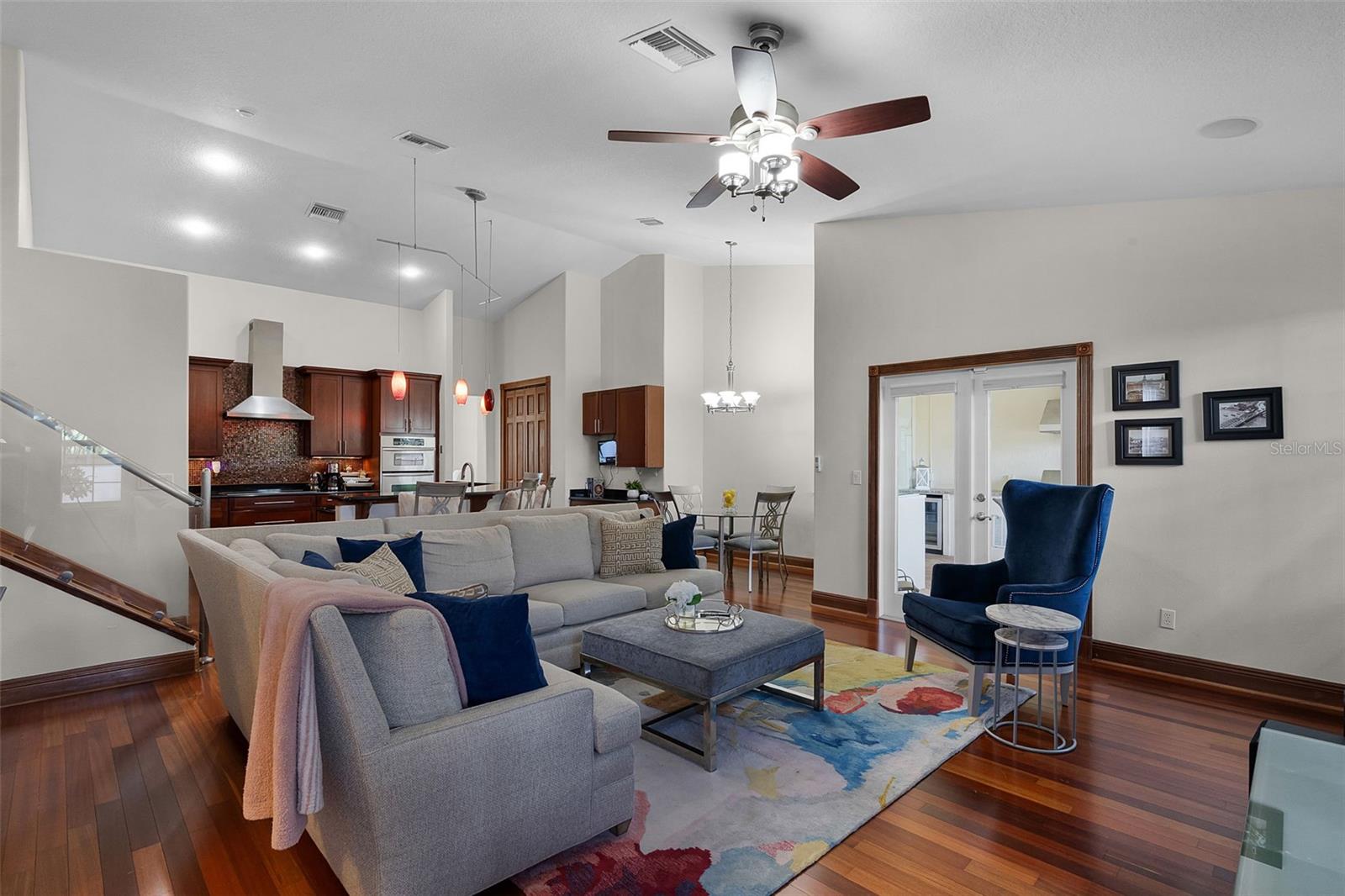 Image 13 of 56 For 16623 Royal Palm Drive