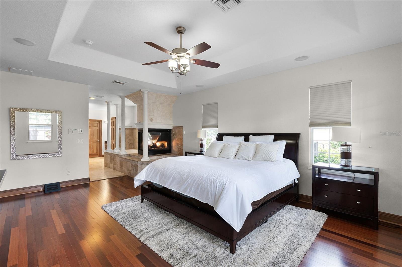 Image 34 of 56 For 16623 Royal Palm Drive