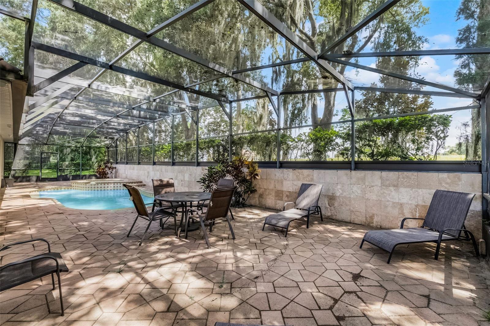 Image 43 of 56 For 16623 Royal Palm Drive