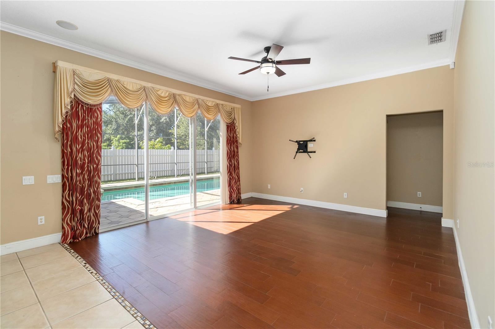 Image 5 of 36 For 11450 Arborside Bend Way