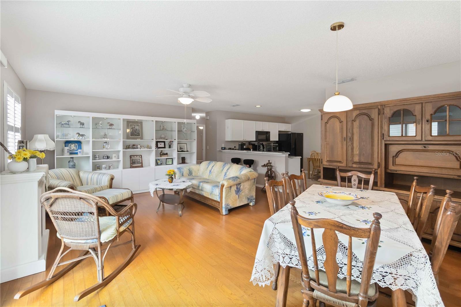 Image 4 of 26 For 1639 Campos Drive