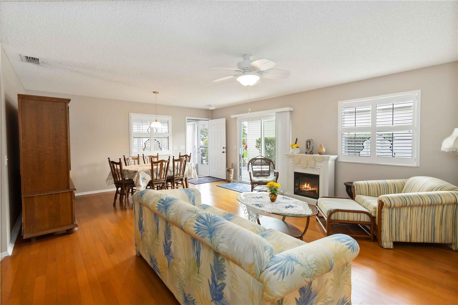 Image 8 of 26 For 1639 Campos Drive