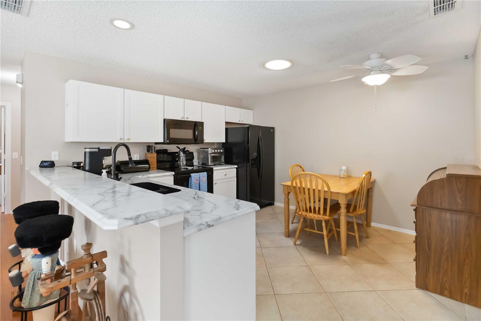 Image 9 of 26 For 1639 Campos Drive