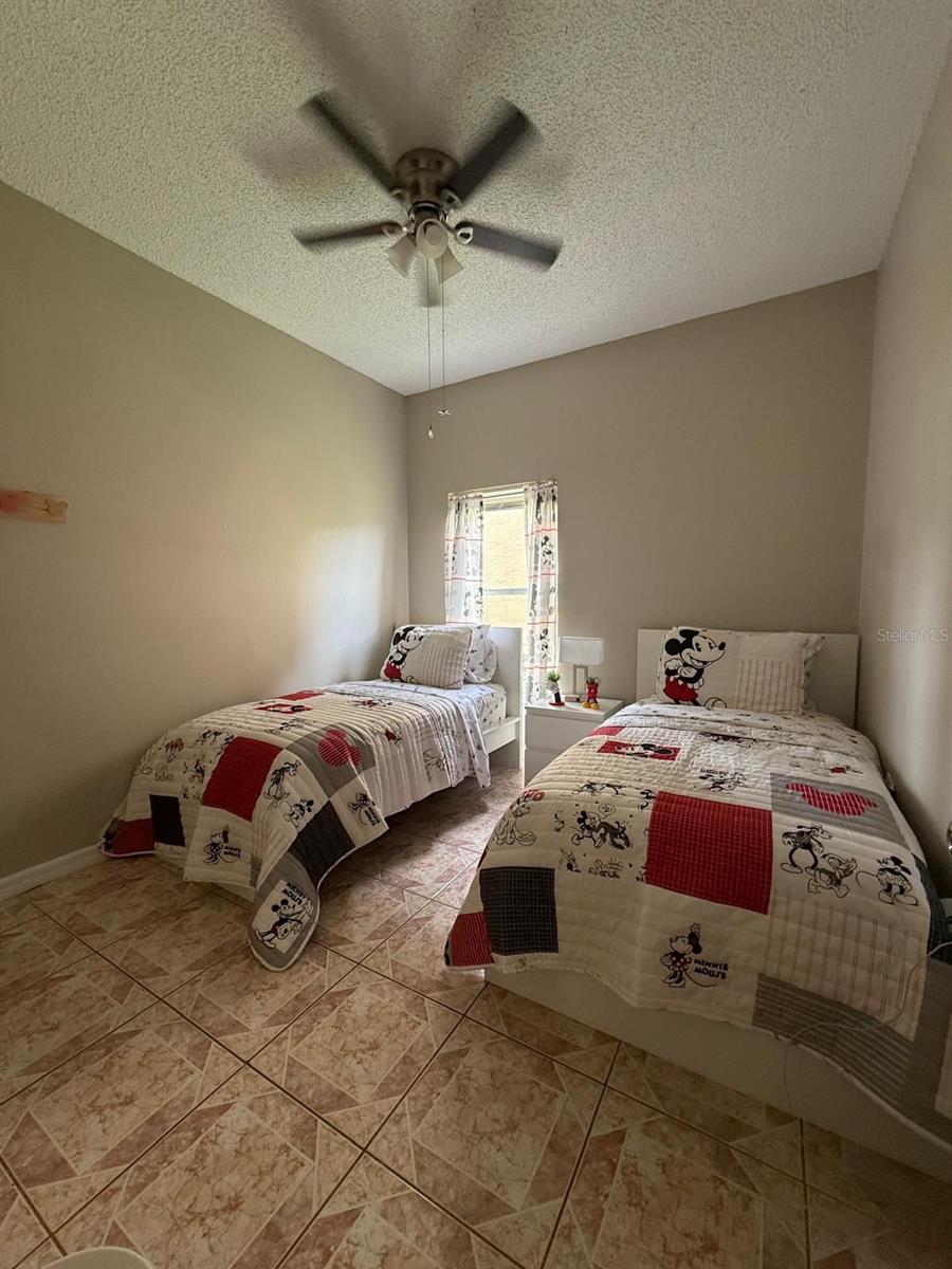 Image 21 of 31 For 2526 Jasmine Trace Drive
