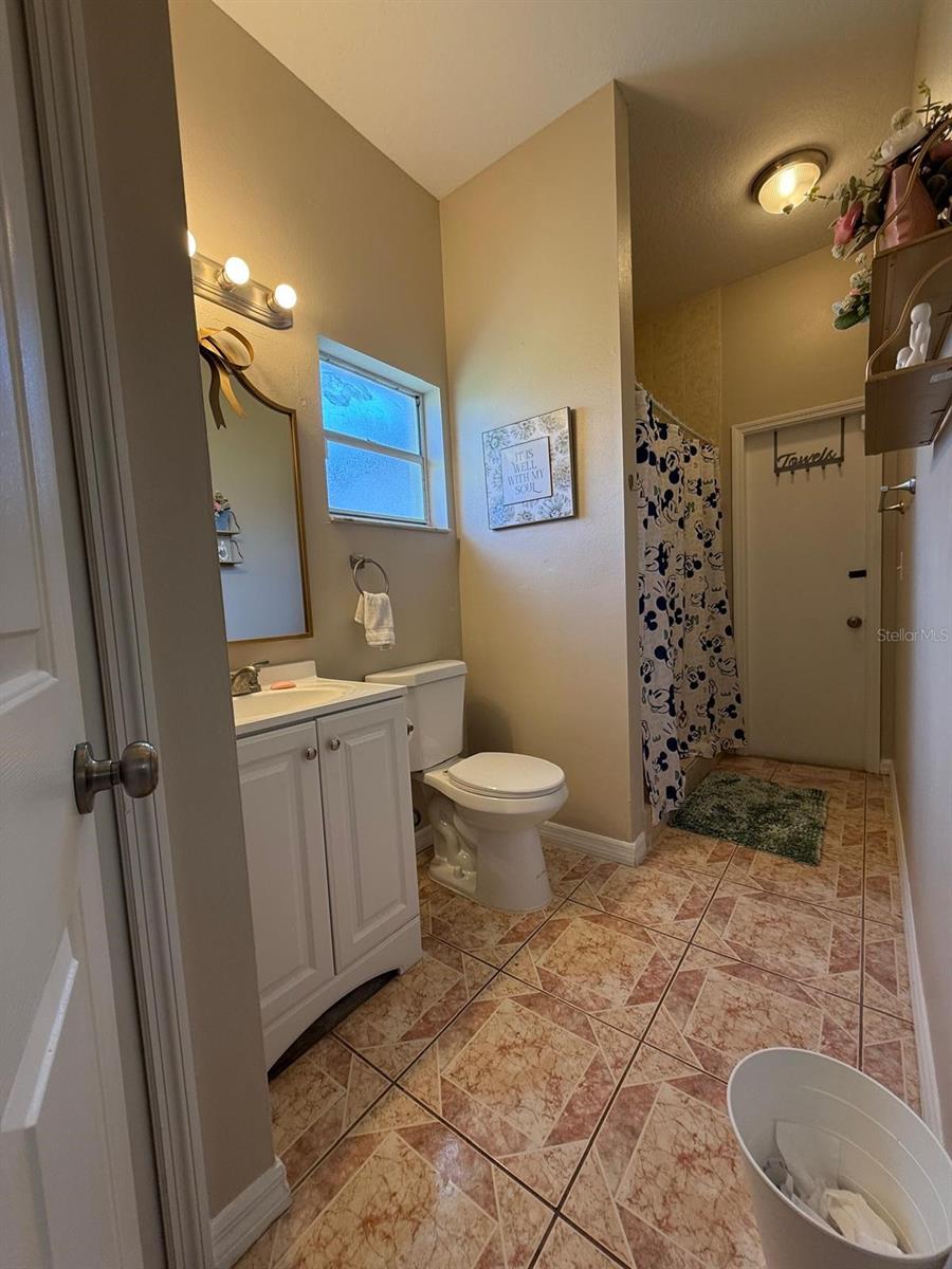 Image 22 of 31 For 2526 Jasmine Trace Drive