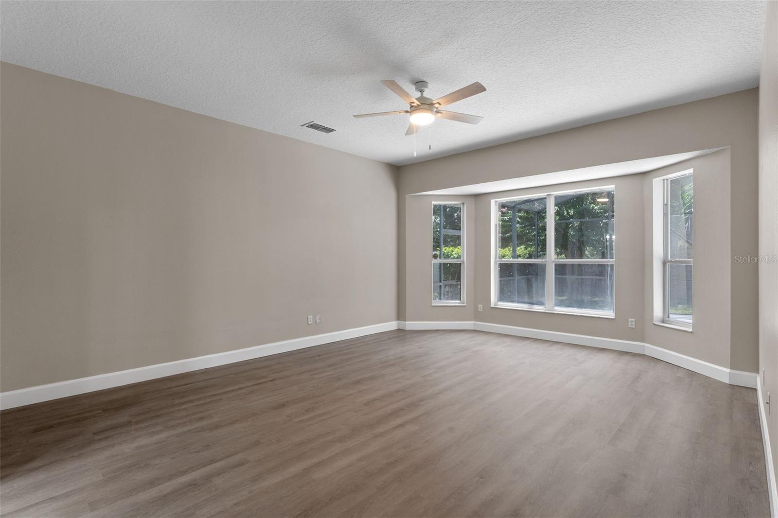 Image 11 of 33 For 12026 Blairemont Way