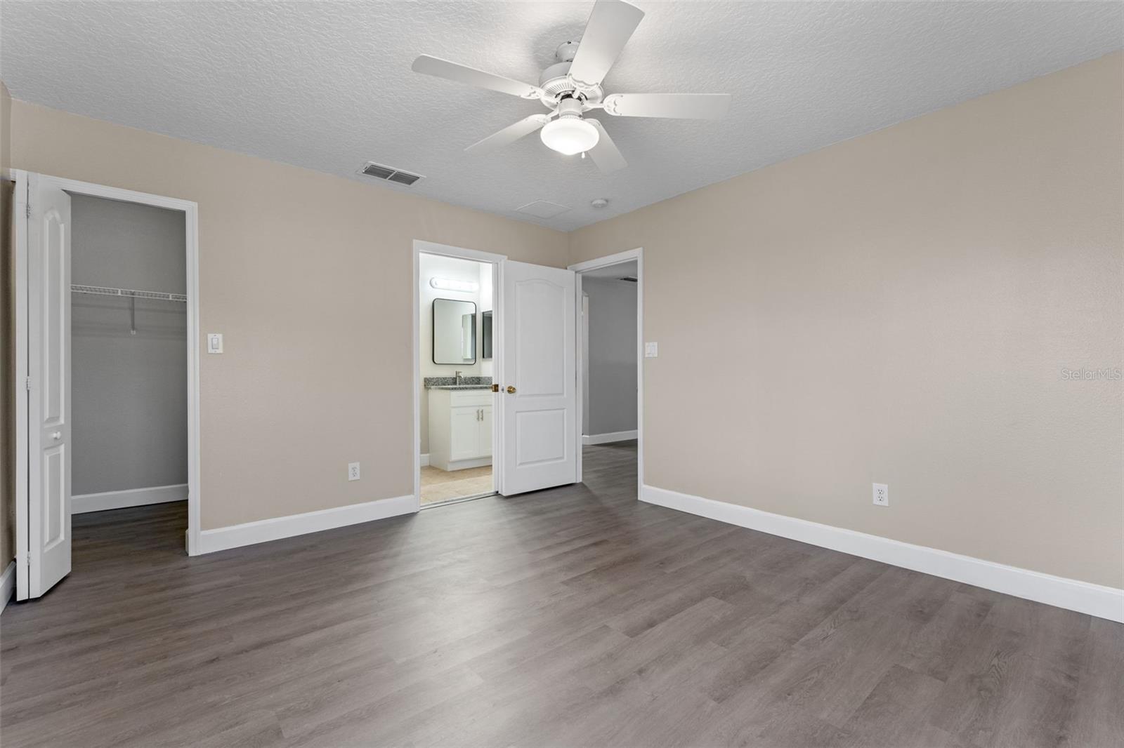 Image 17 of 33 For 12026 Blairemont Way