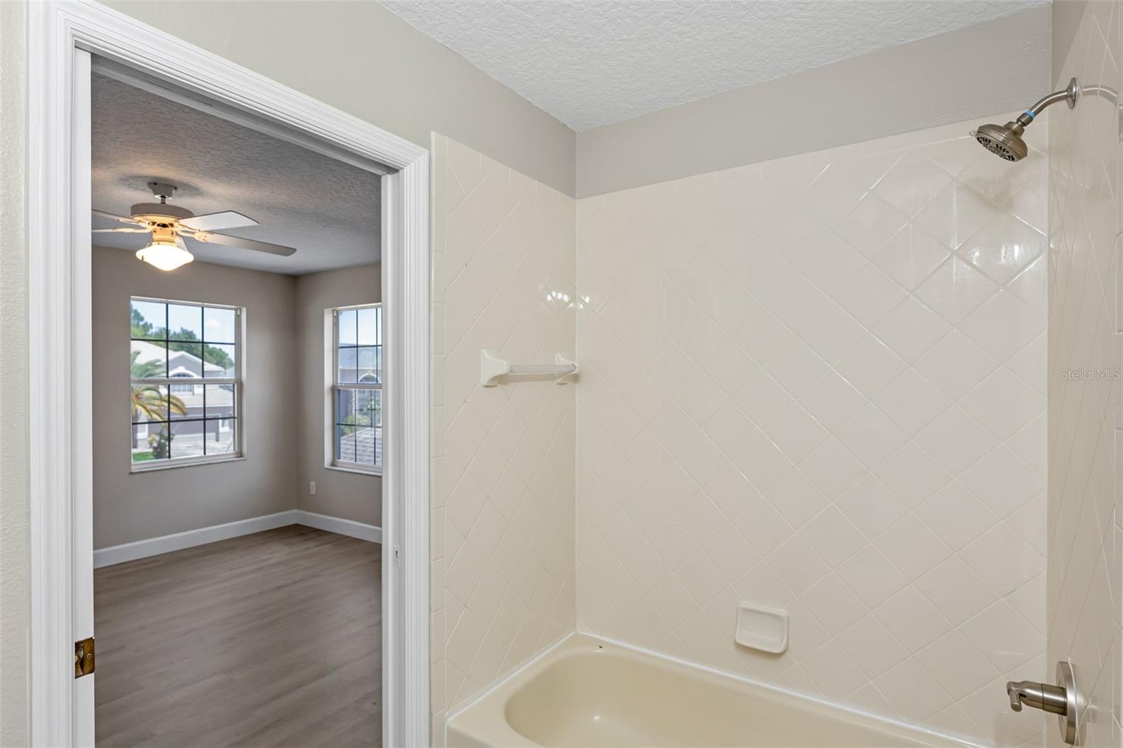 Image 18 of 33 For 12026 Blairemont Way