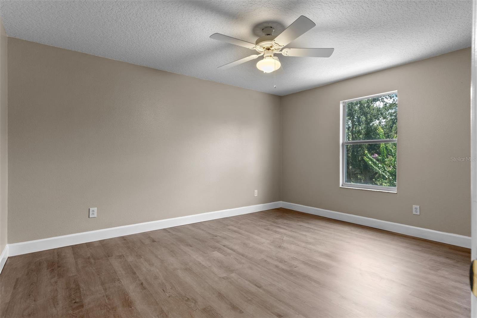 Image 20 of 33 For 12026 Blairemont Way