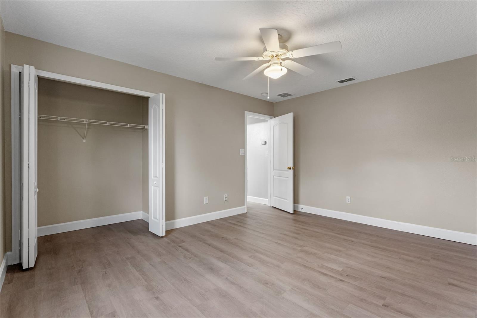 Image 21 of 33 For 12026 Blairemont Way