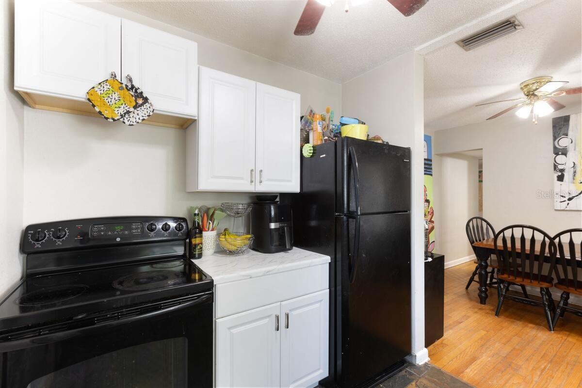 Image 17 of 23 For 828 50th Avenue S