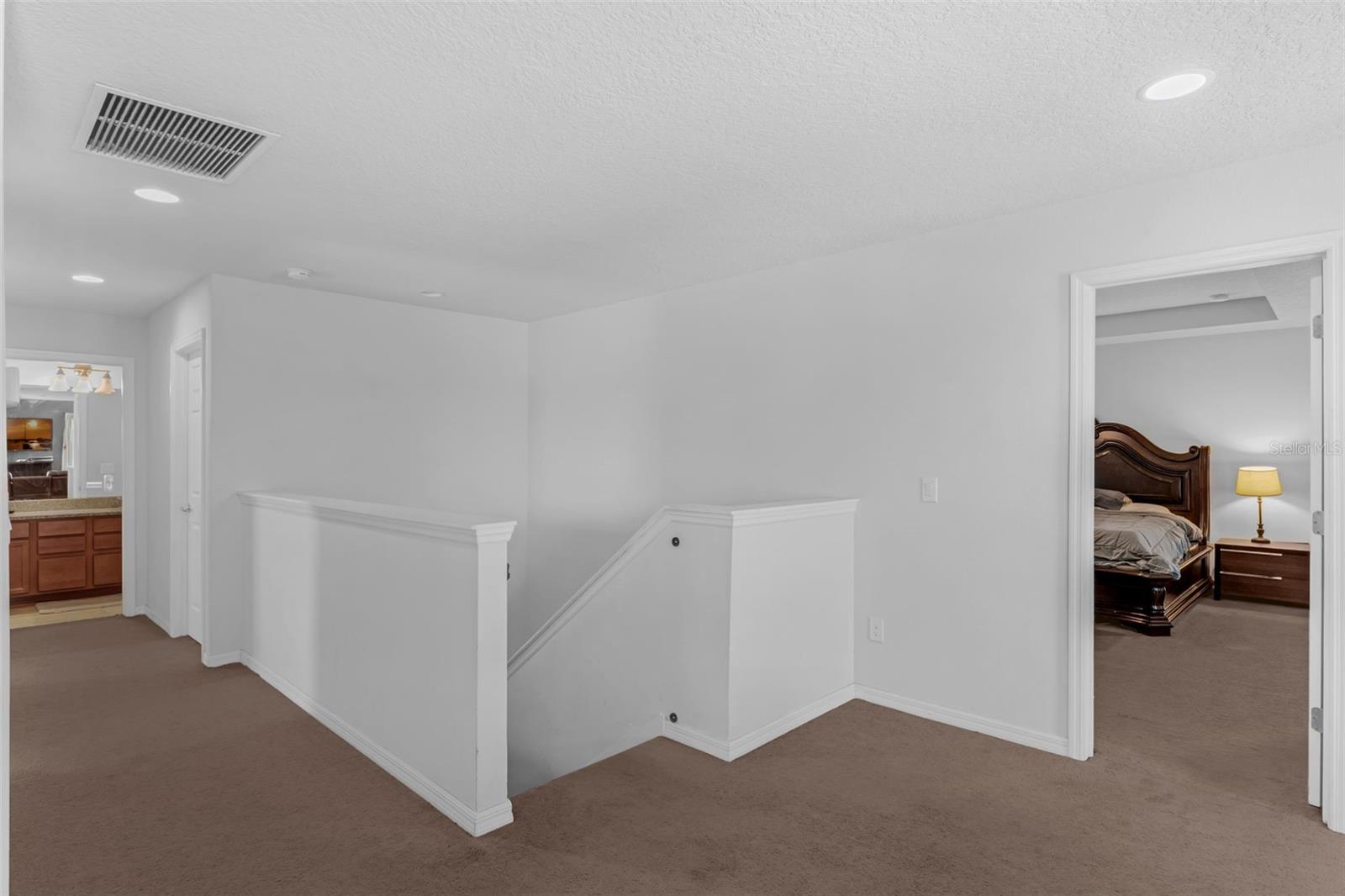 Image 19 of 42 For 1641 Regal River Circle