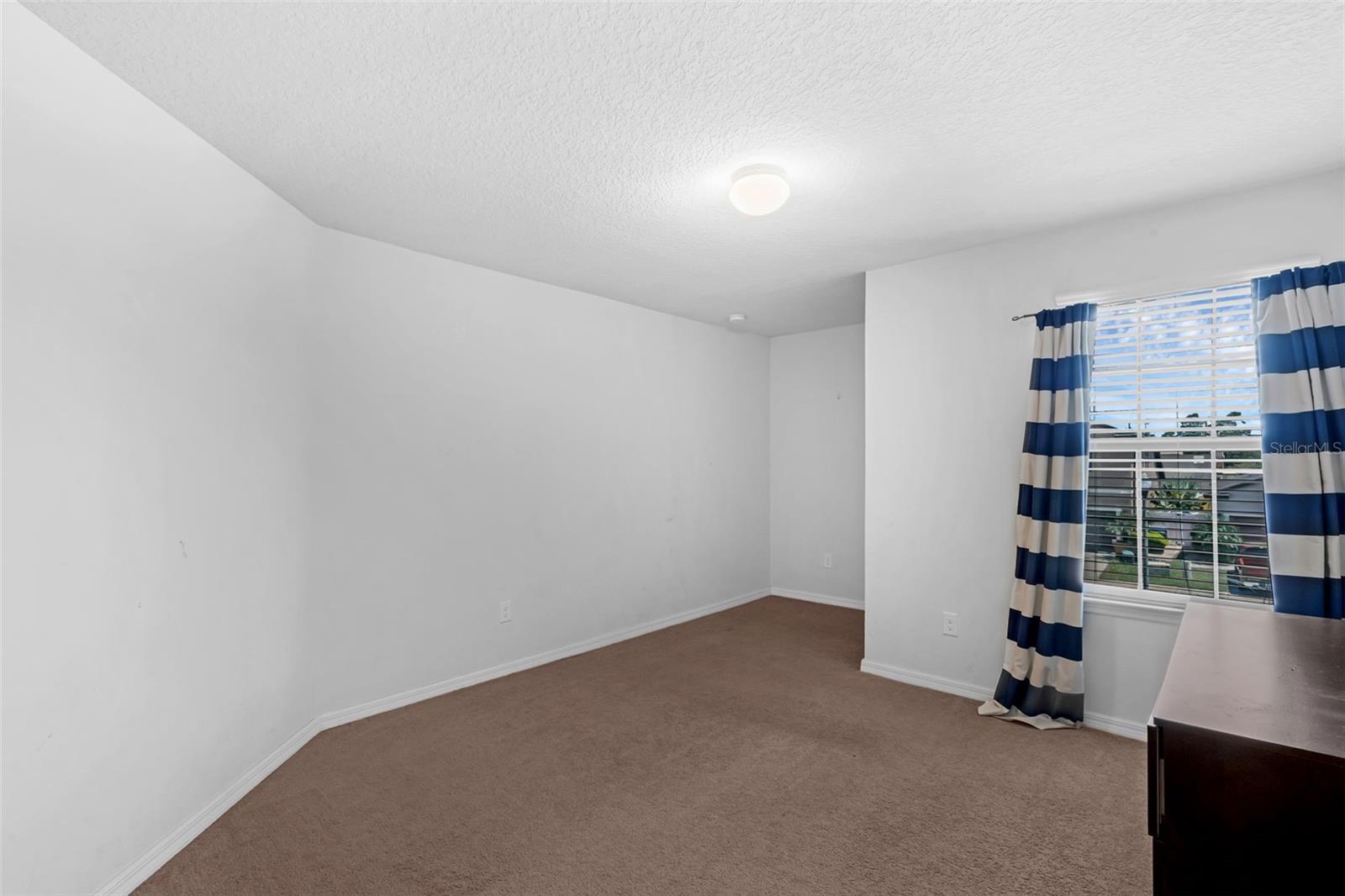 Image 36 of 42 For 1641 Regal River Circle