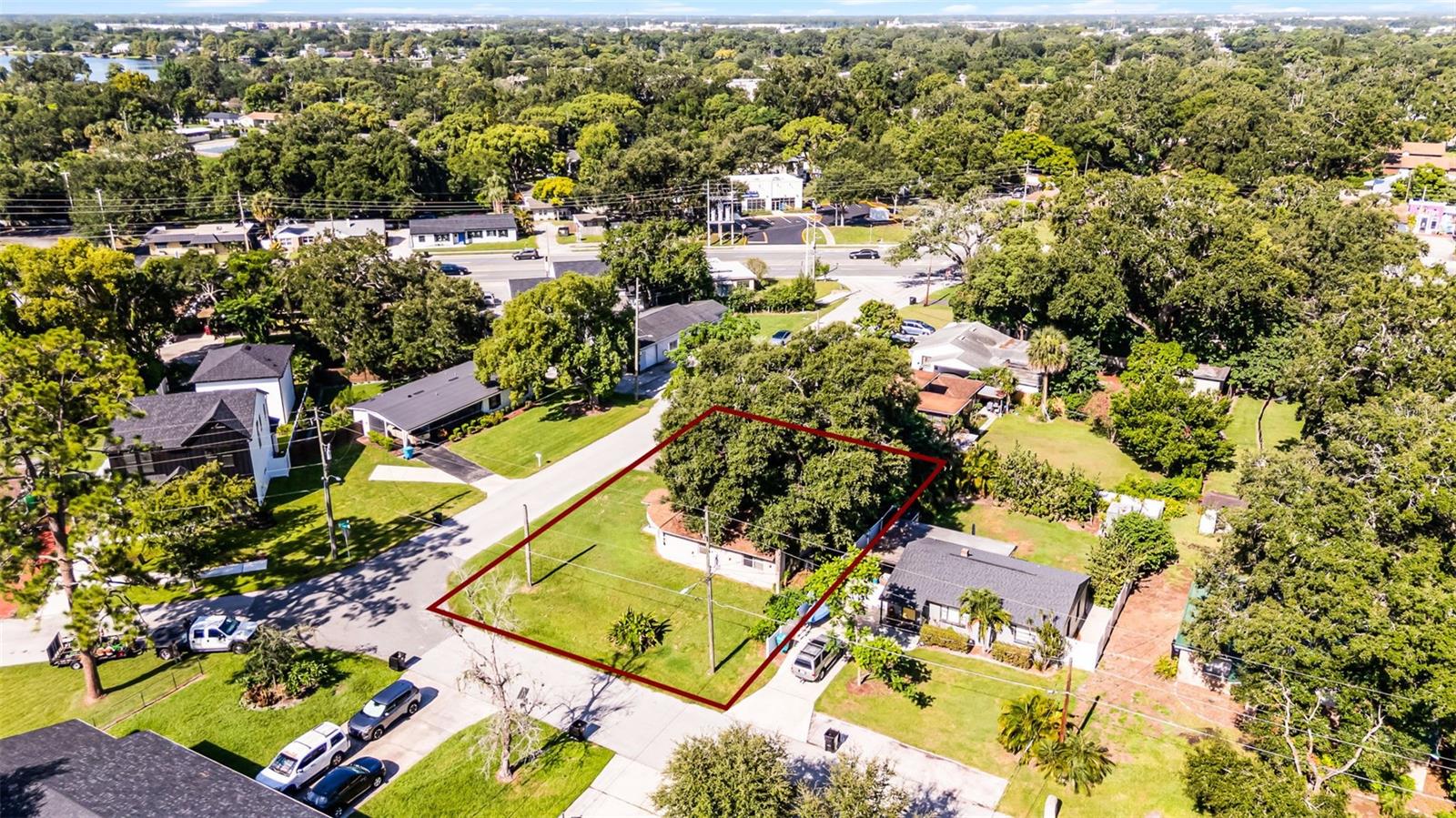 Image 4 of 35 For 905 Dowd Avenue