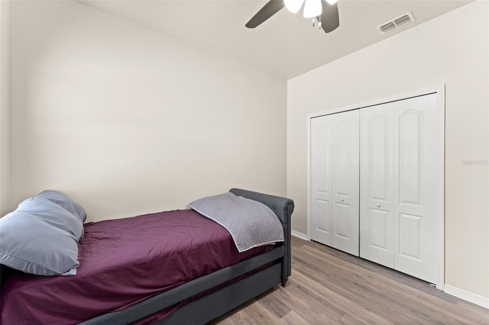 Image 22 of 42 For 706 Grandhaven Way