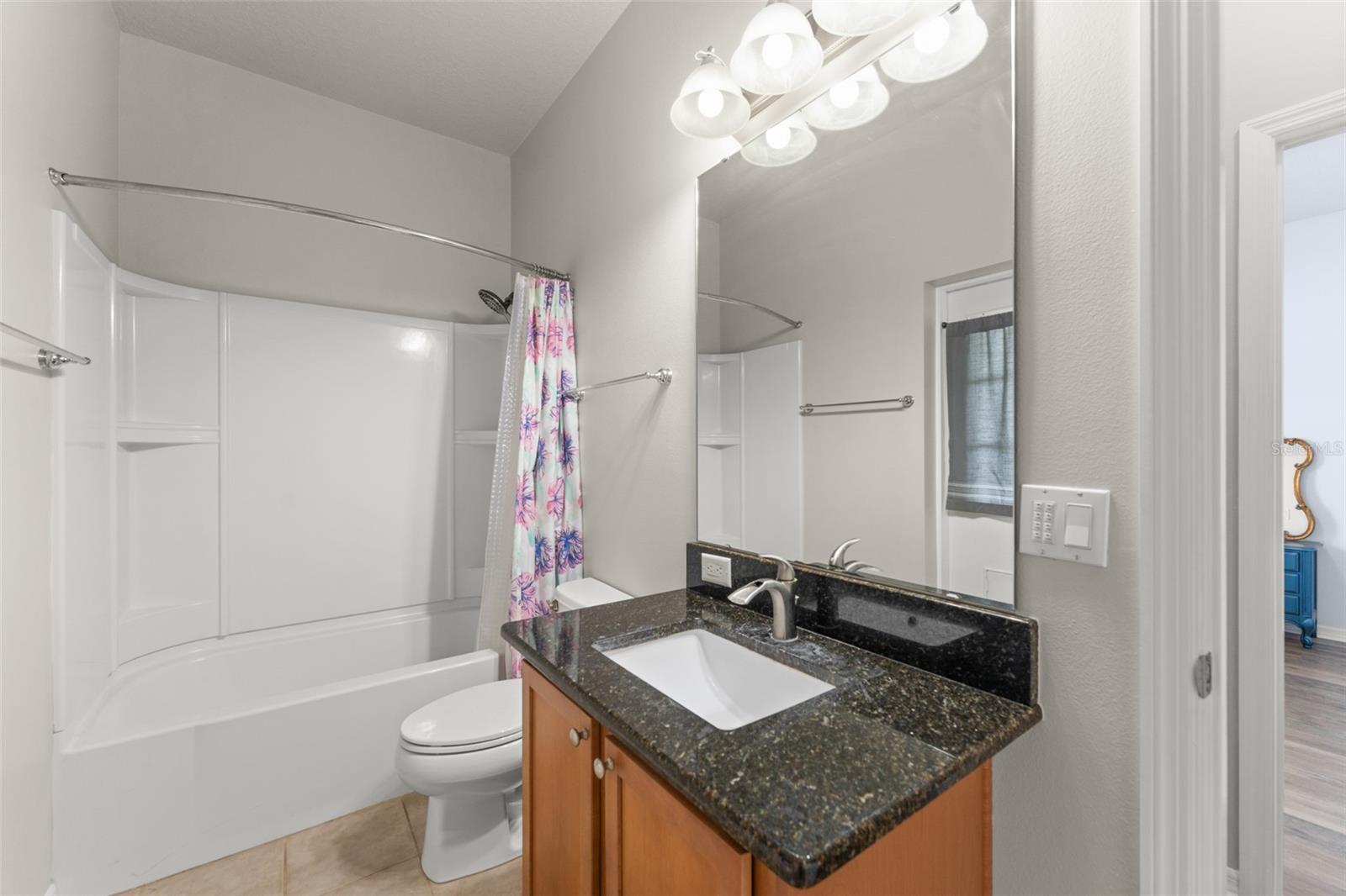 Image 29 of 42 For 706 Grandhaven Way