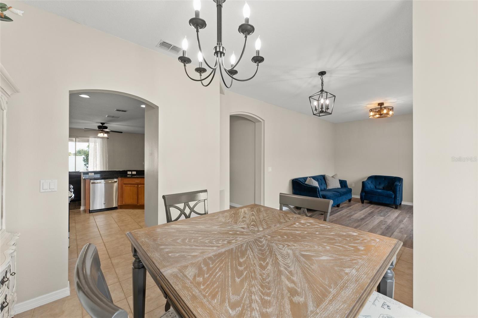 Image 6 of 42 For 706 Grandhaven Way