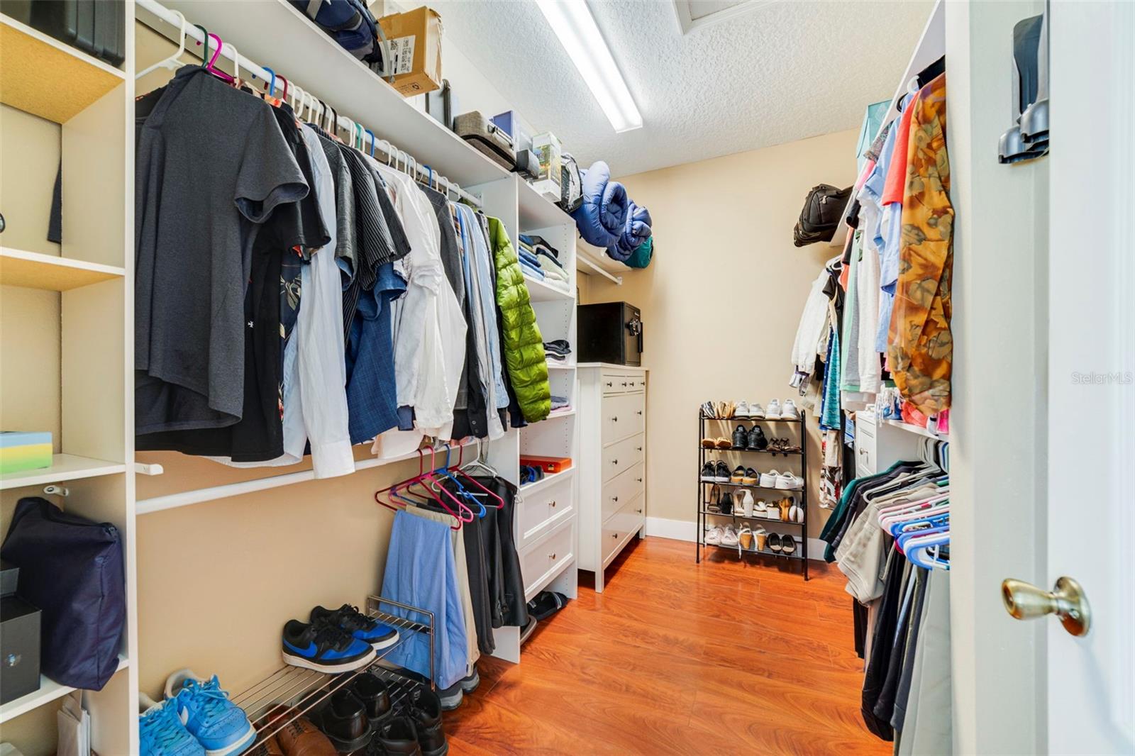 Image 13 of 20 For 12727 Woodbury Oaks Drive