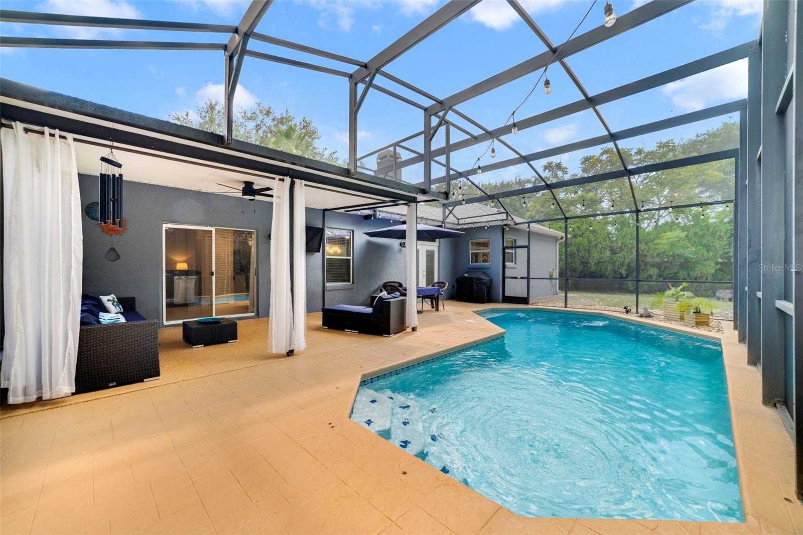 Image 2 of 20 For 12727 Woodbury Oaks Drive