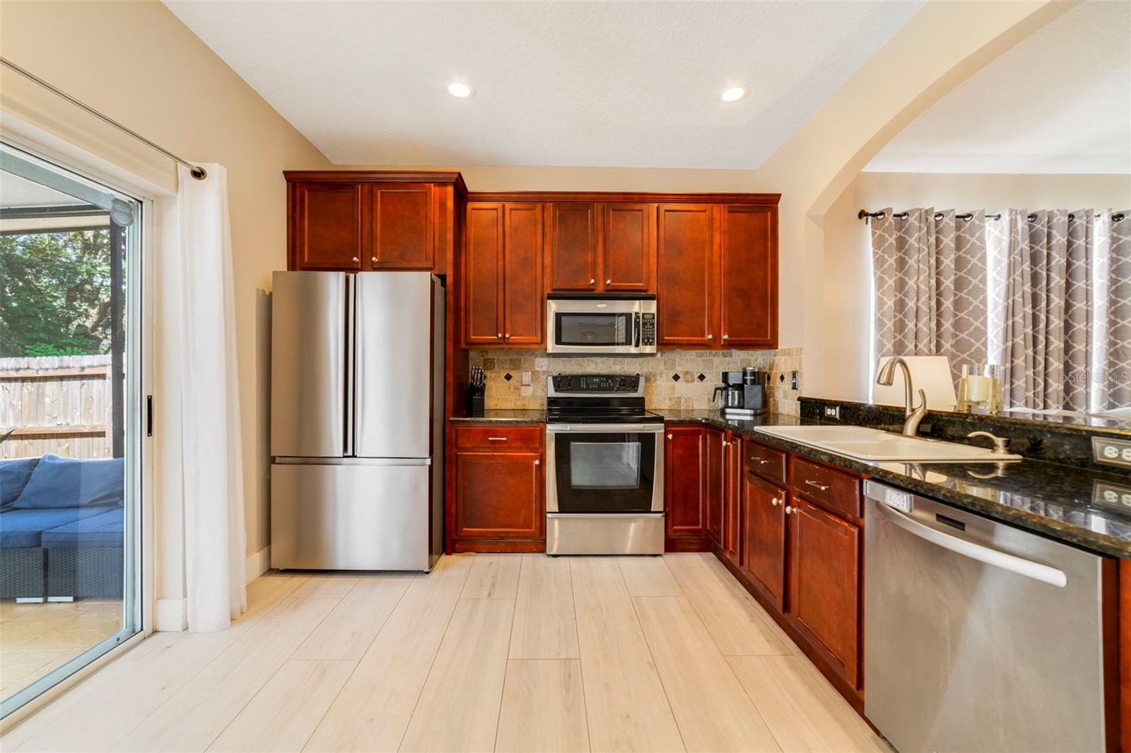 Image 3 of 20 For 12727 Woodbury Oaks Drive