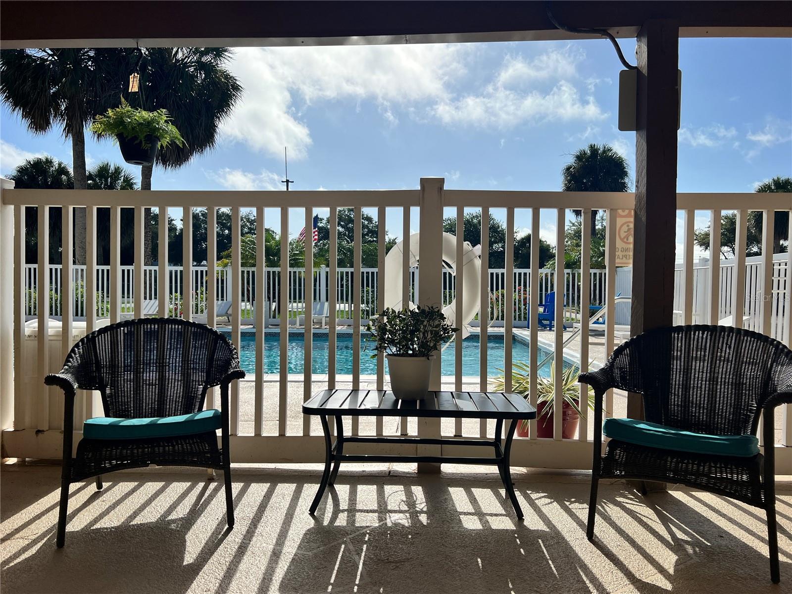 Image 18 of 20 For 825 Cypress Street