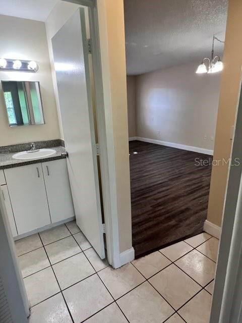 Image 8 of 20 For 825 Cypress Street