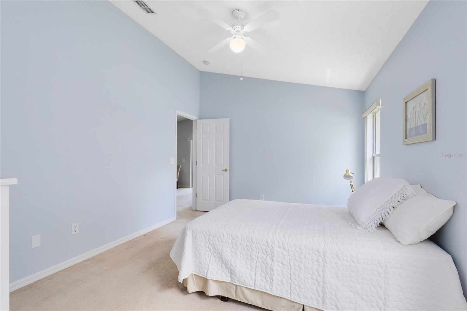 Image 18 of 35 For 13342 Briar Forest Court