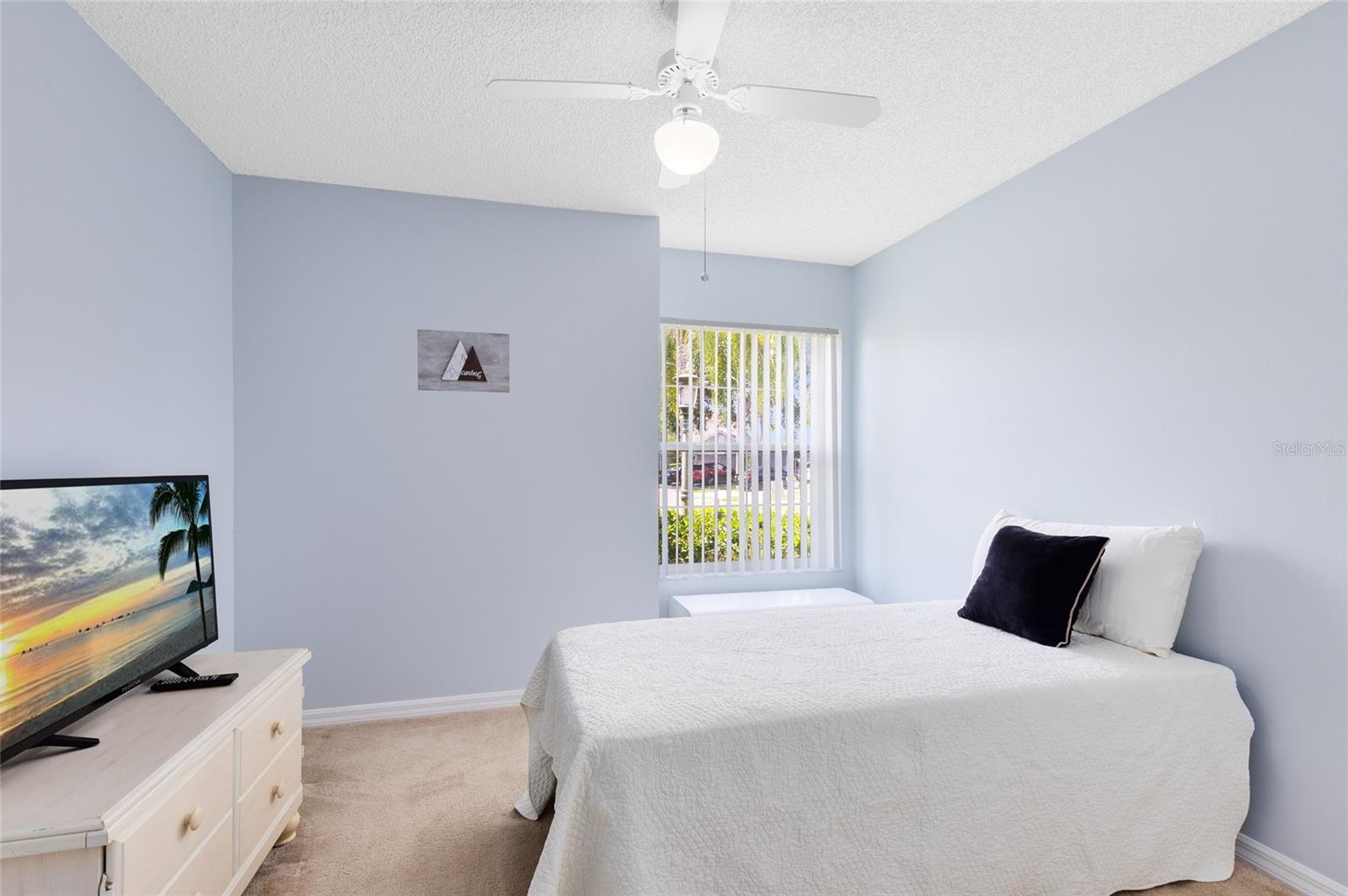 Image 21 of 35 For 13342 Briar Forest Court