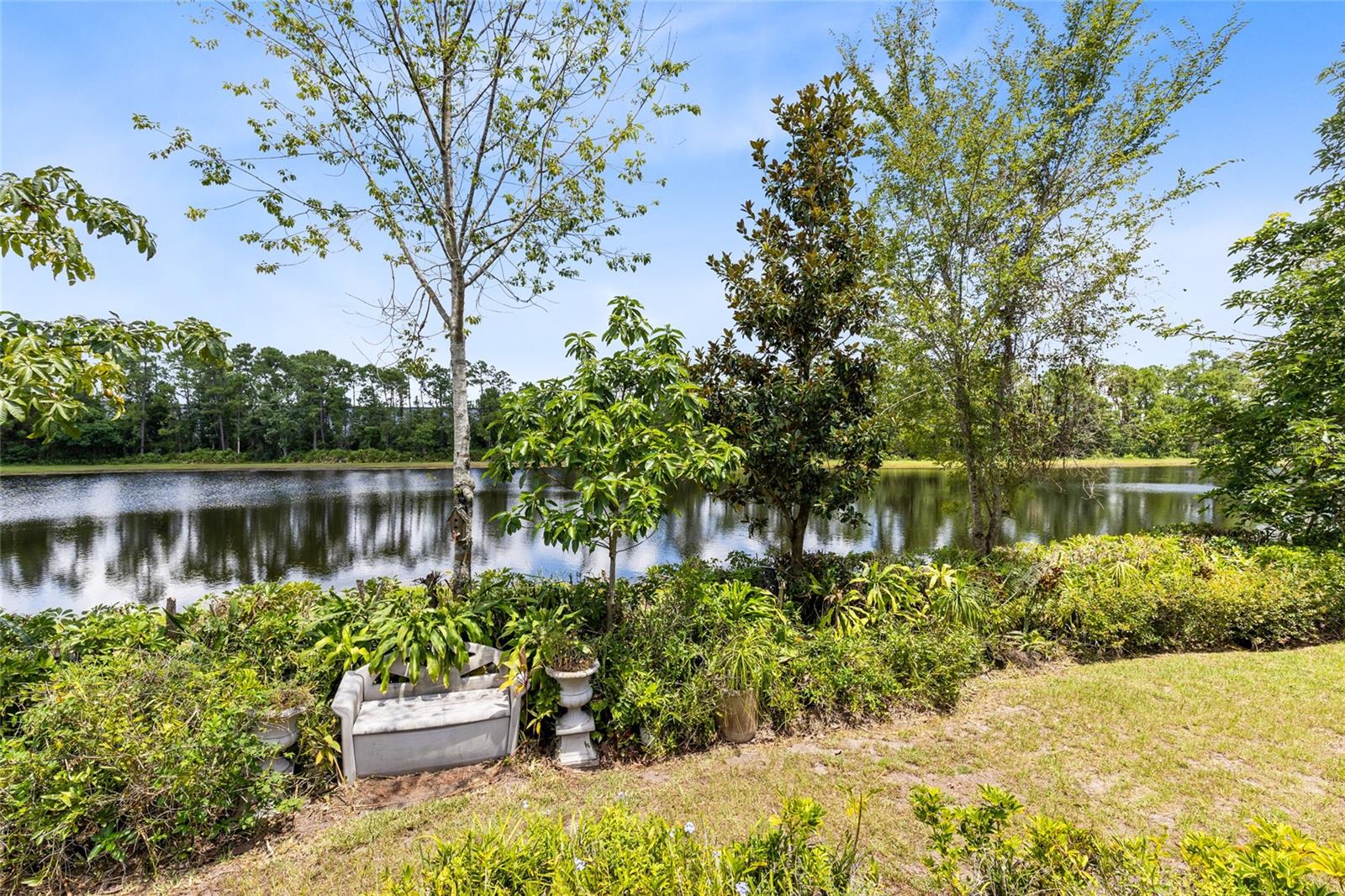 Image 27 of 35 For 13342 Briar Forest Court