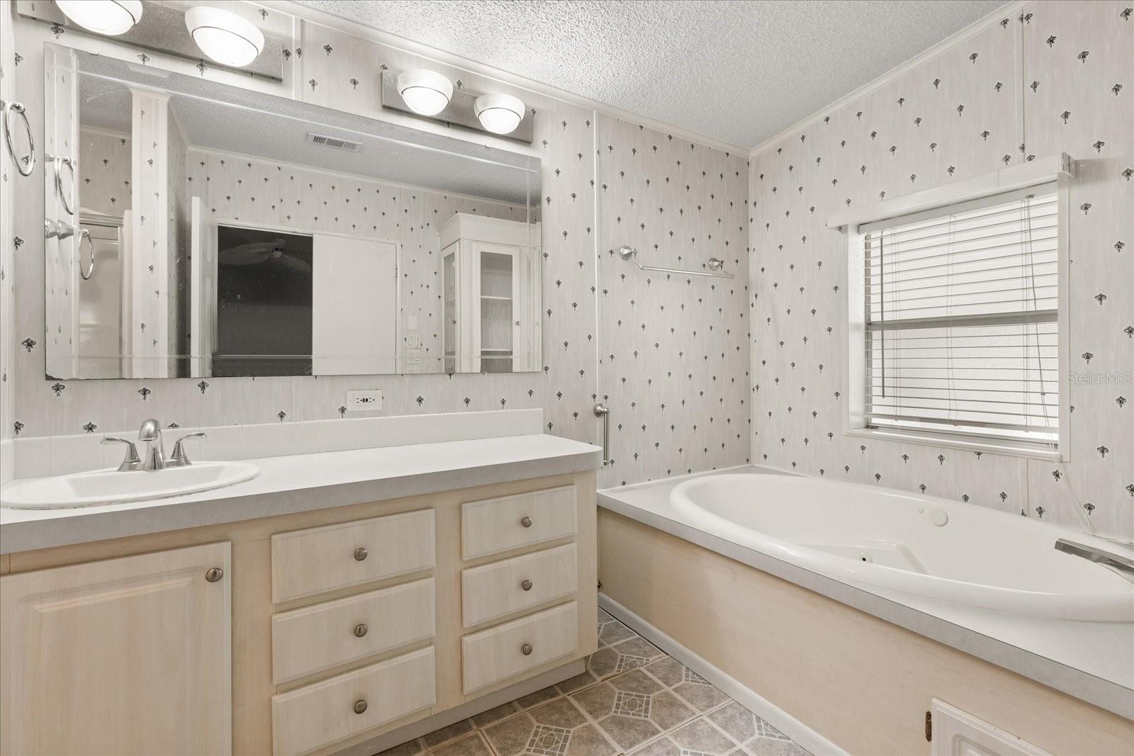 Image 15 of 29 For 1134 Luther Drive