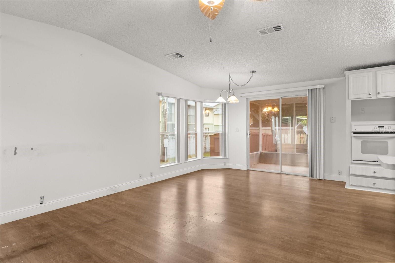 Image 7 of 29 For 1134 Luther Drive