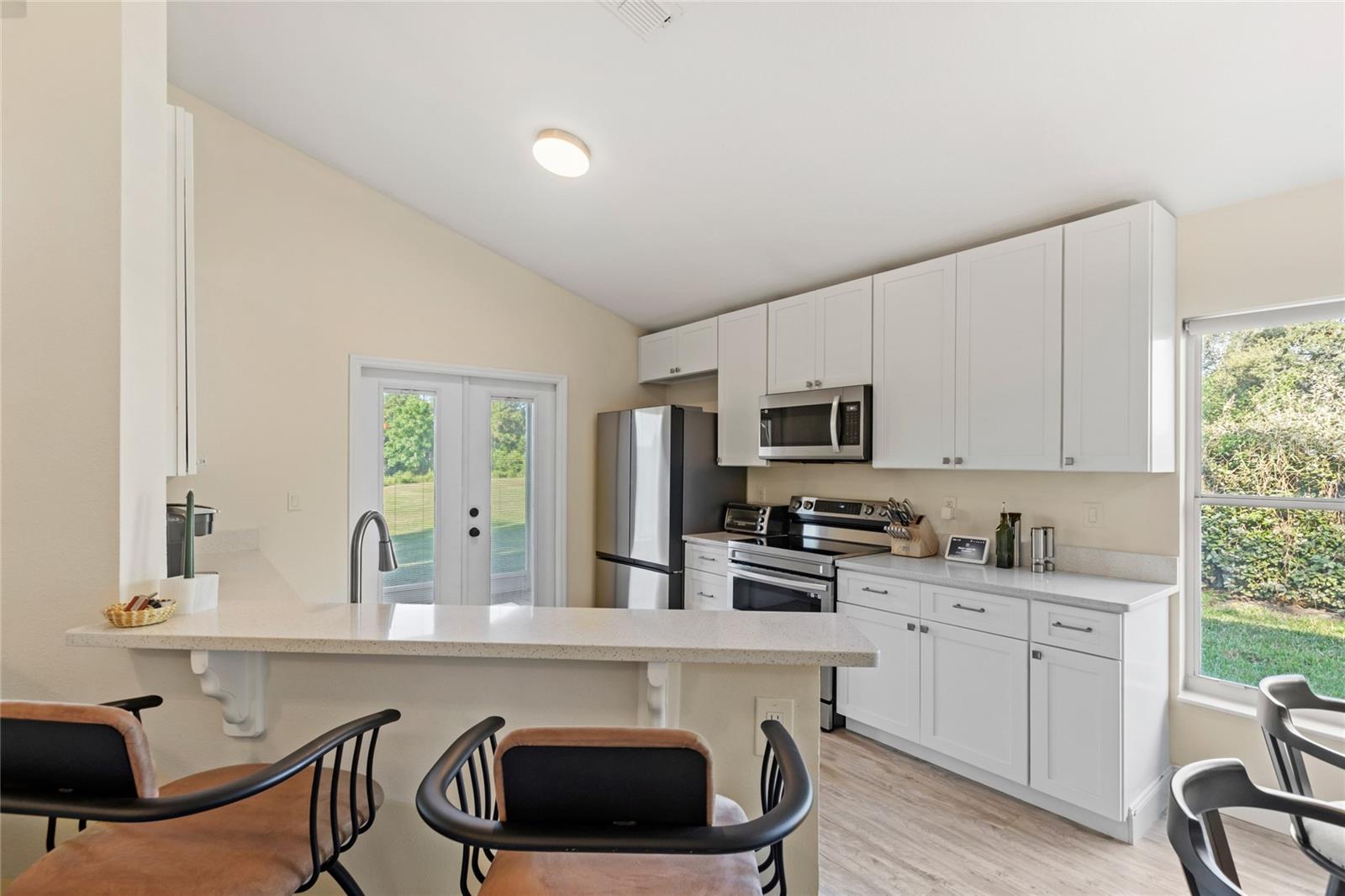 Image 12 of 41 For 10732 Porter Trail