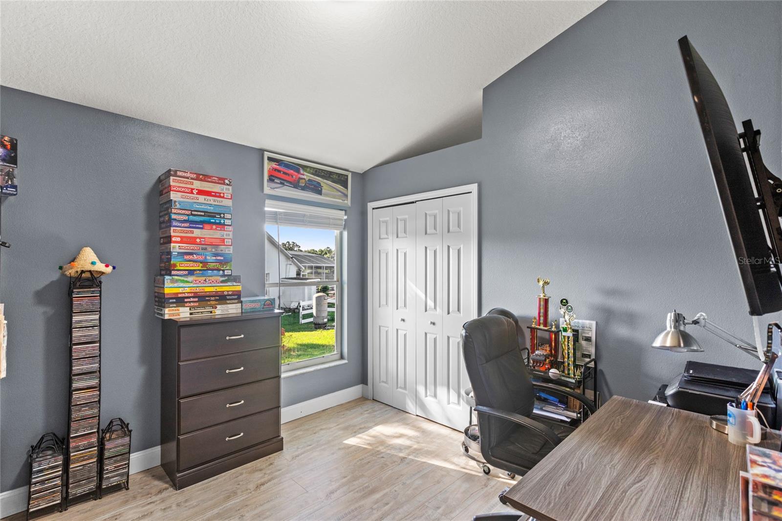 Image 20 of 41 For 10732 Porter Trail