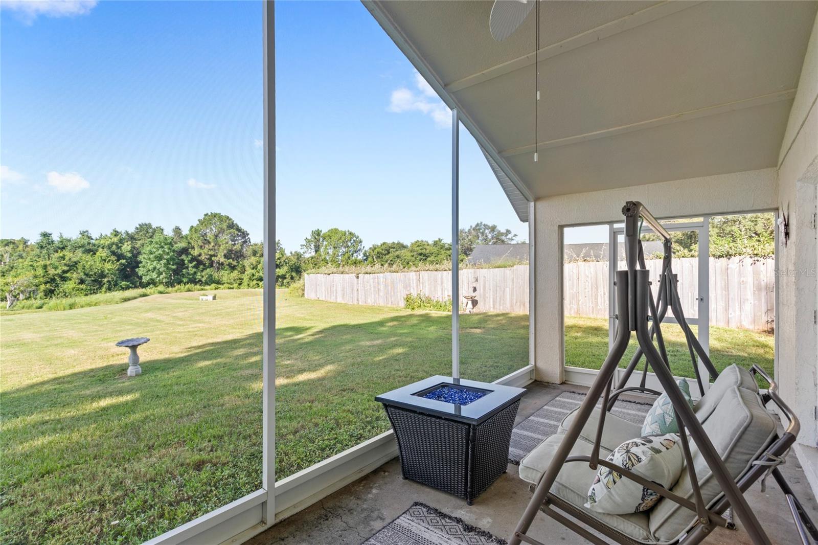 Image 21 of 41 For 10732 Porter Trail