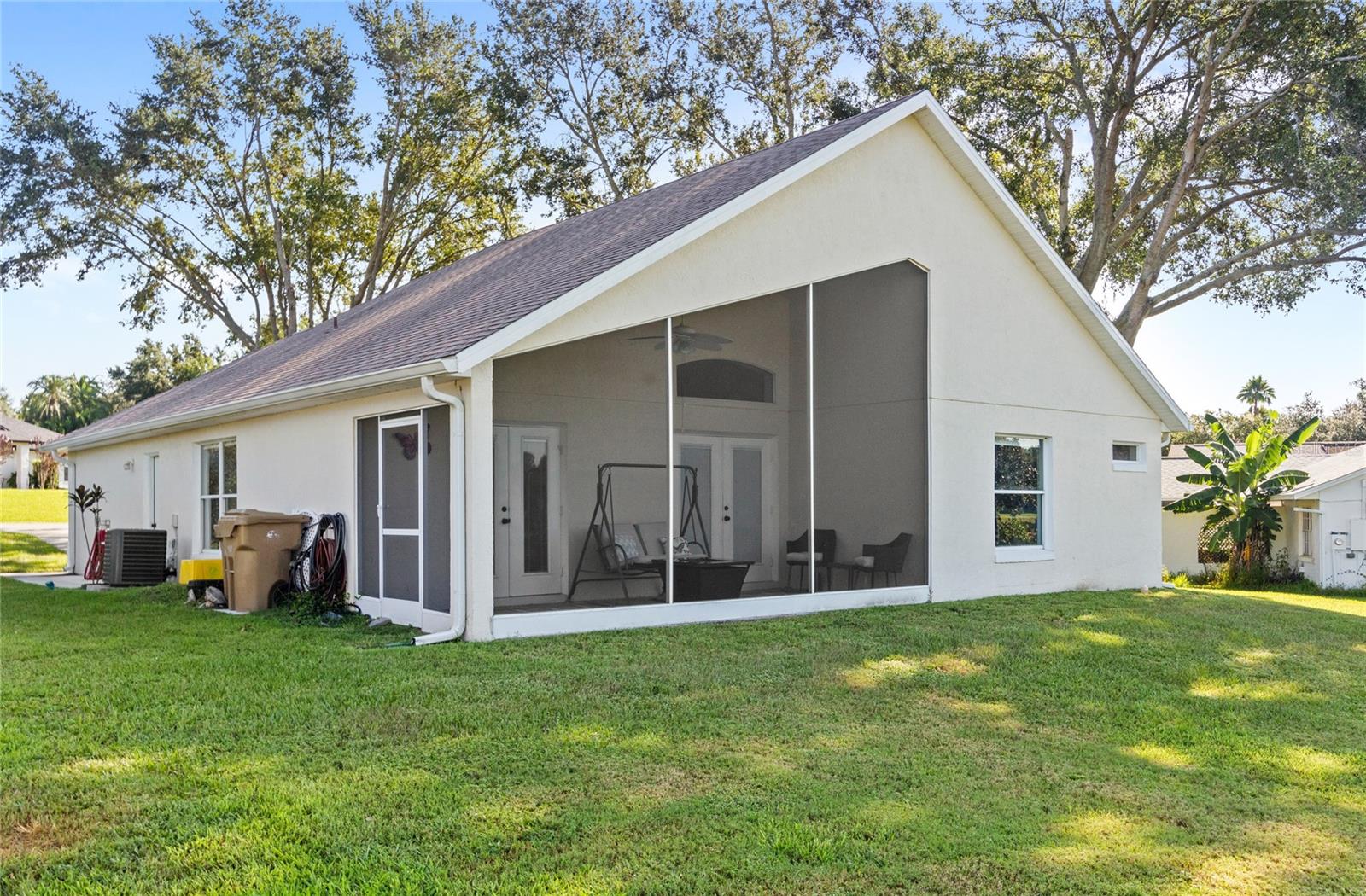 Image 26 of 41 For 10732 Porter Trail