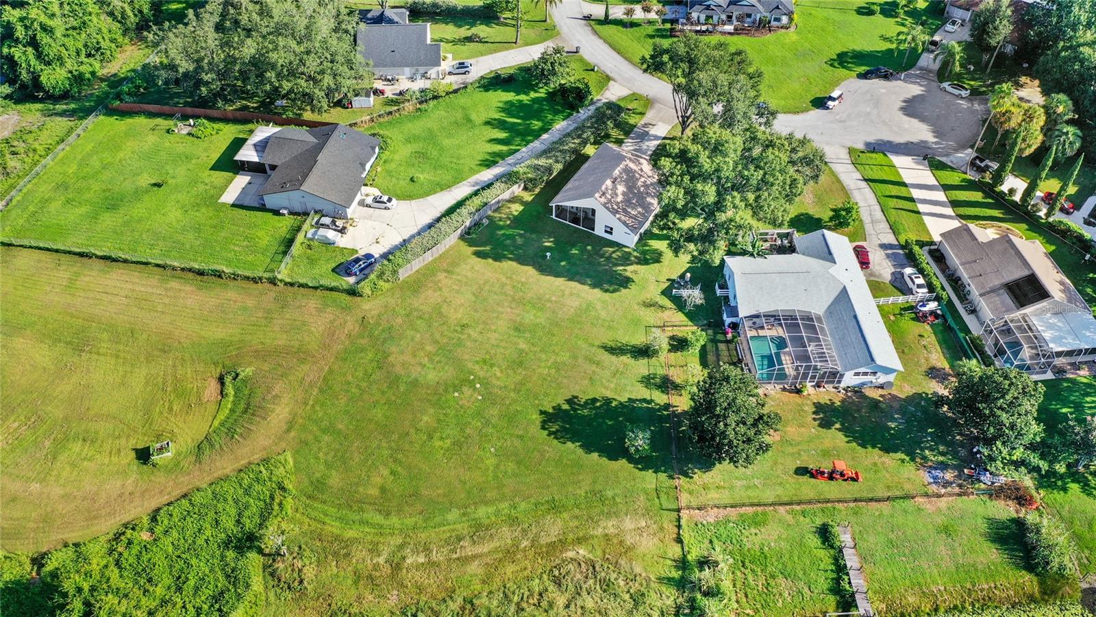 Image 38 of 41 For 10732 Porter Trail