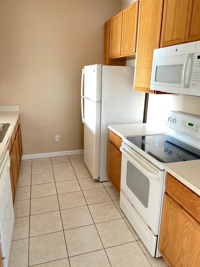 Image 4 of 17 For 6100 Stevenson Drive 208