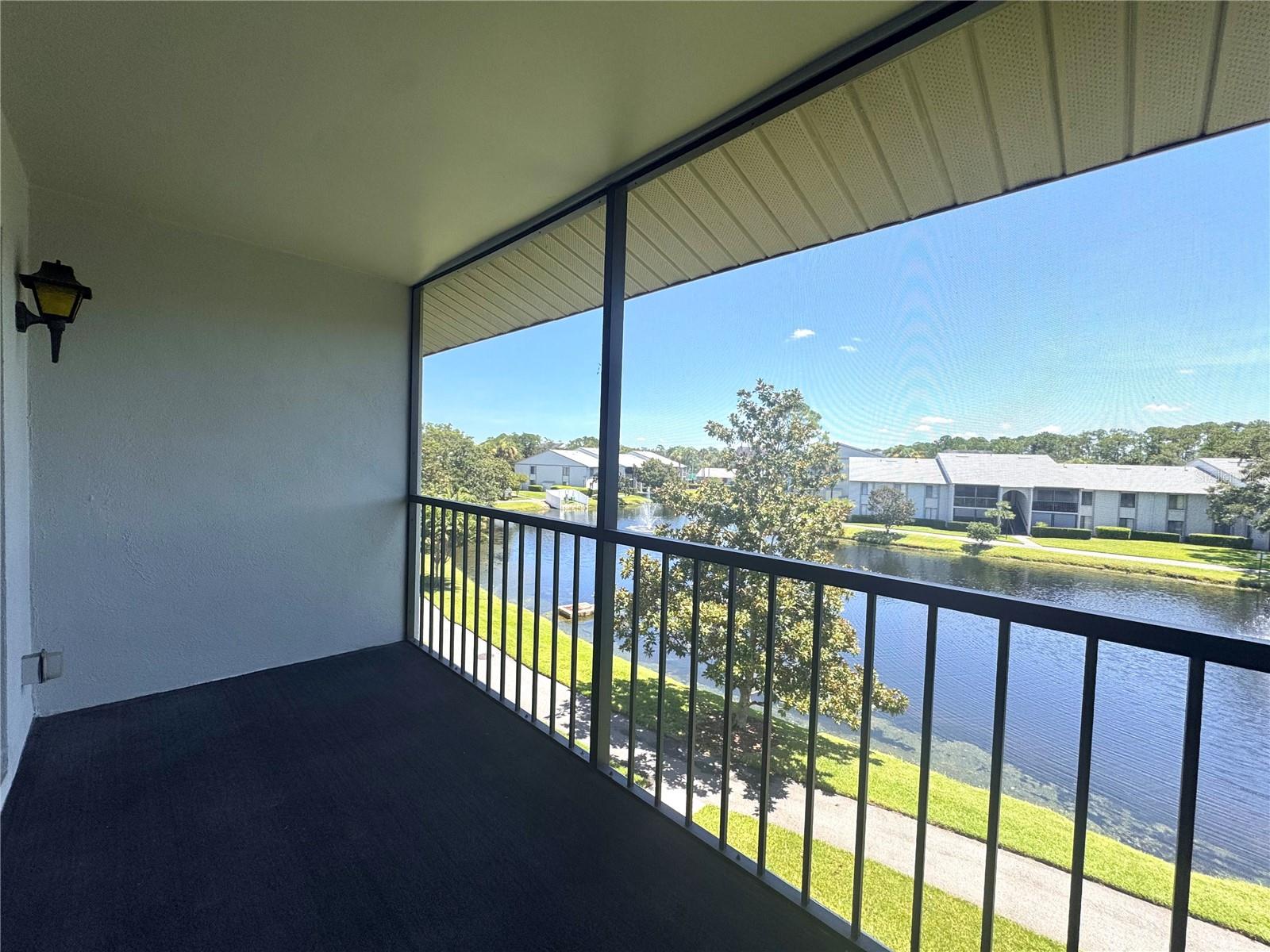 Image 18 of 20 For 1036 Pine Ridge Circle 1036