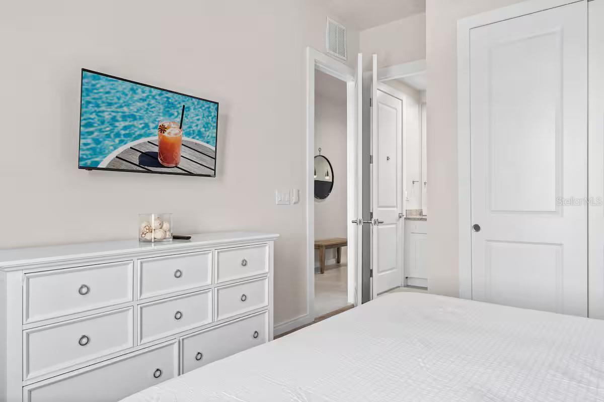 Image 22 of 39 For 7568 Sunflower Circle