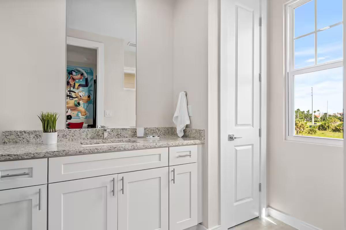 Image 23 of 39 For 7568 Sunflower Circle