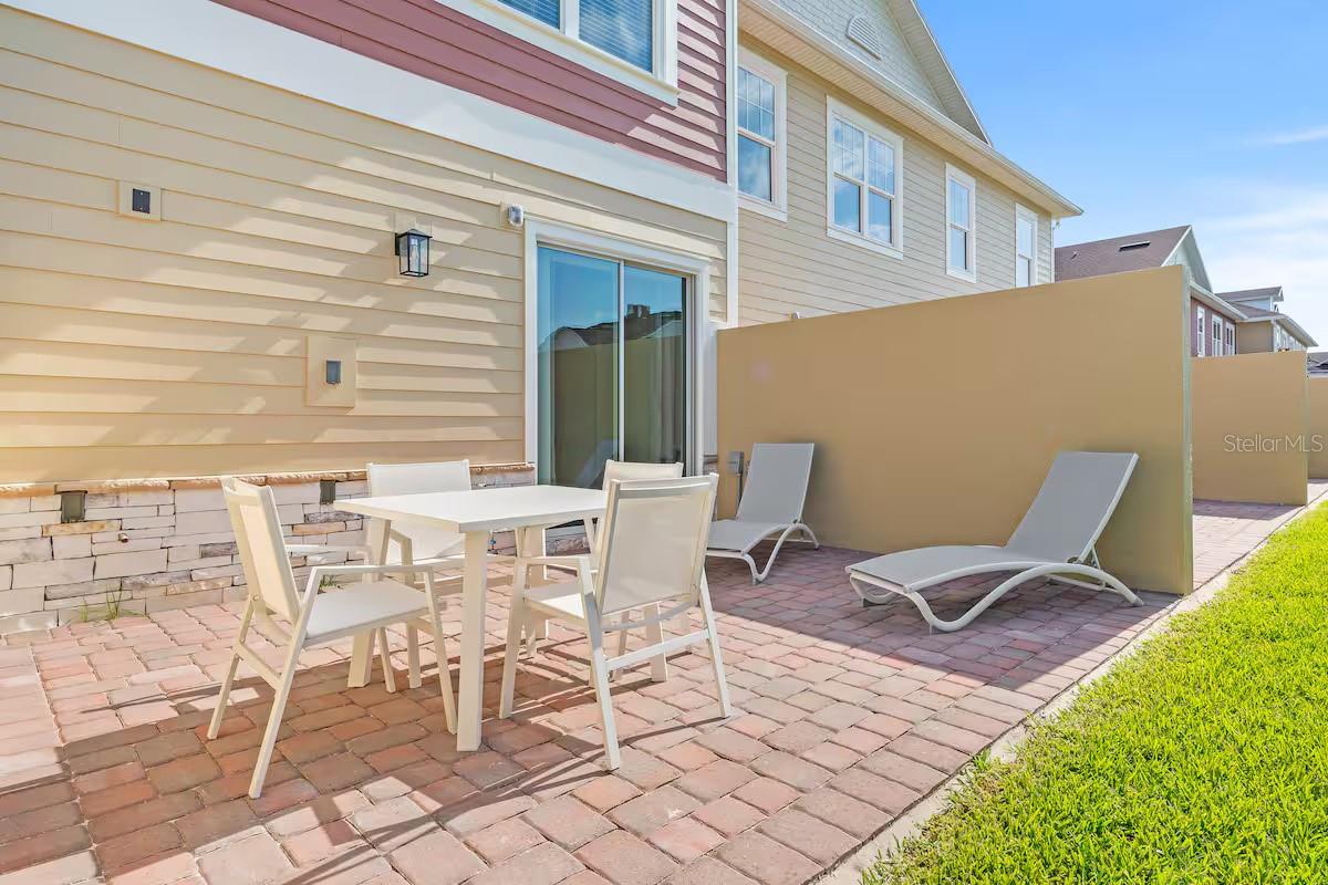 Image 29 of 39 For 7568 Sunflower Circle