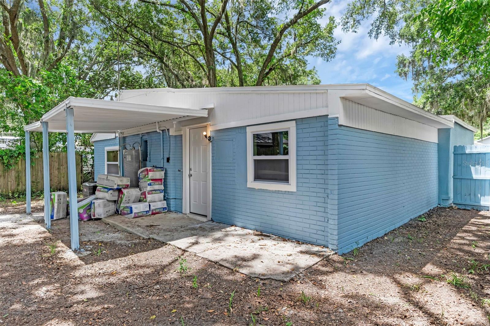 Image 21 of 25 For 813 Magnolia Avenue