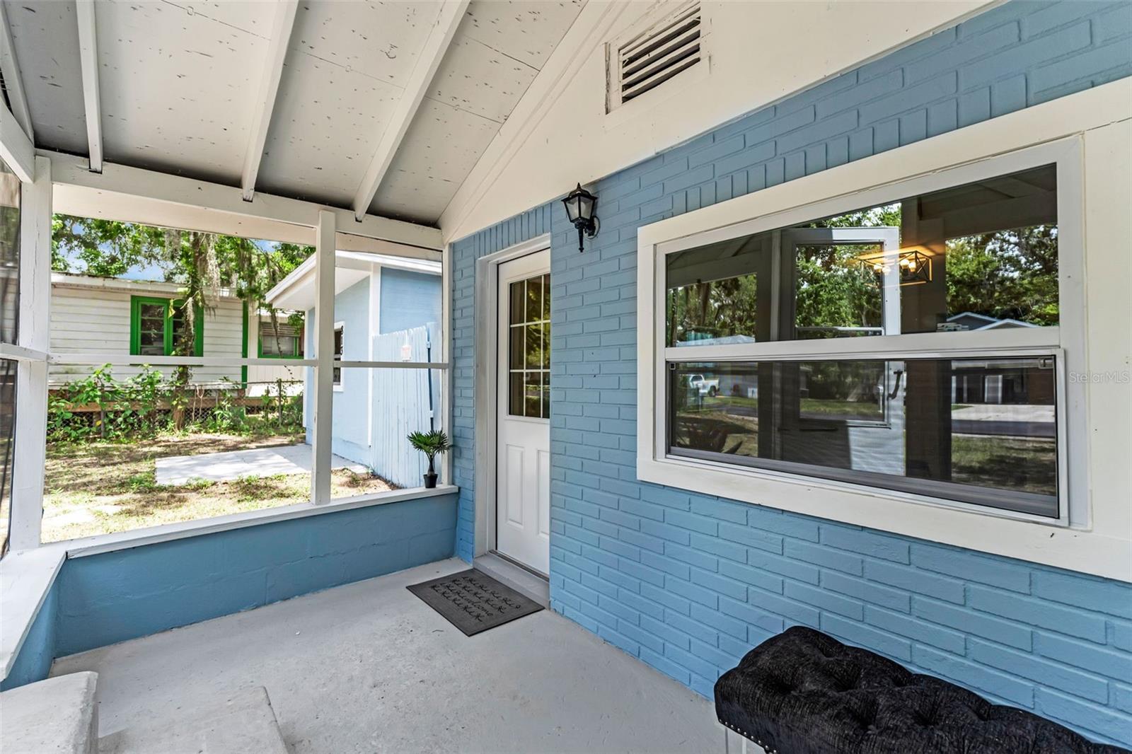 Image 3 of 25 For 813 Magnolia Avenue