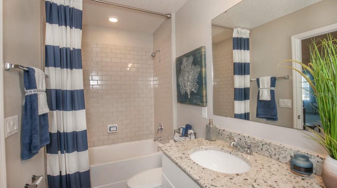 Image 16 of 46 For 2220 Elegant Manor Circle