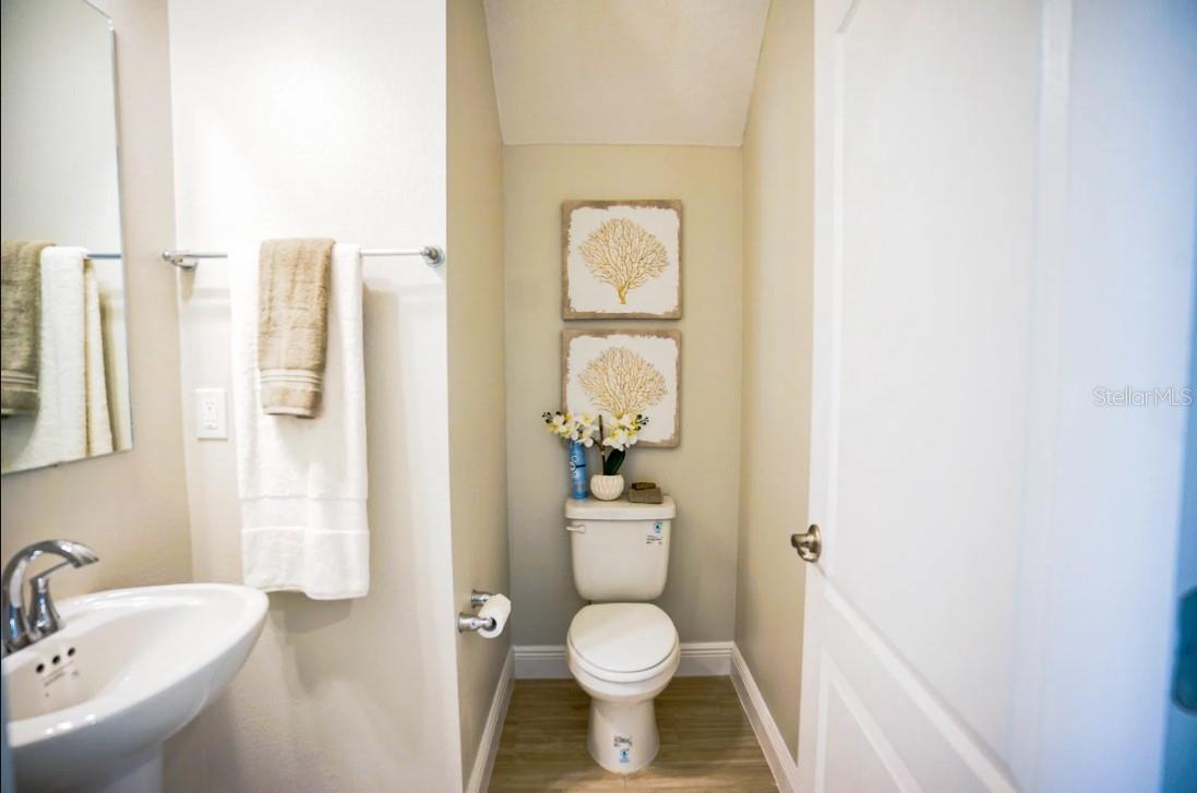Image 19 of 46 For 2220 Elegant Manor Circle