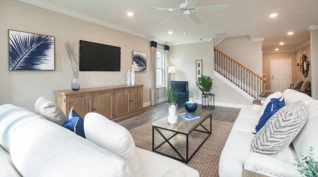 Image 8 of 46 For 2220 Elegant Manor Circle