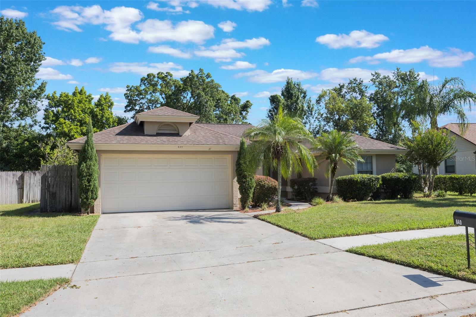 Image 2 of 41 For 840 Lake Jackson Circle