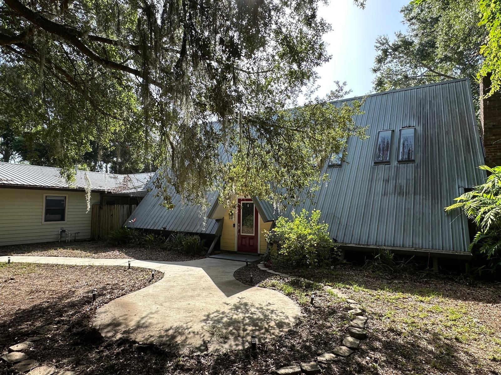 Details for 810 Eastover Circle, DELAND, FL 32724