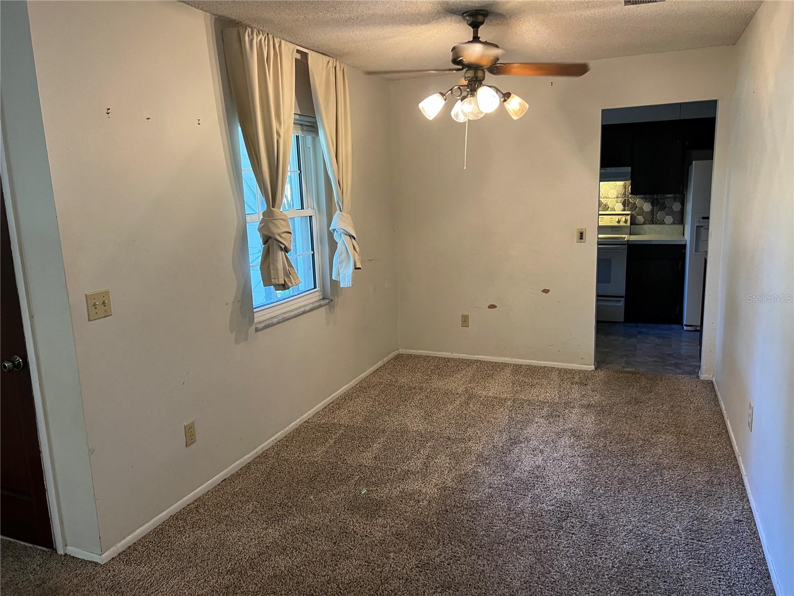 Image 4 of 17 For 520 Jupiter Way